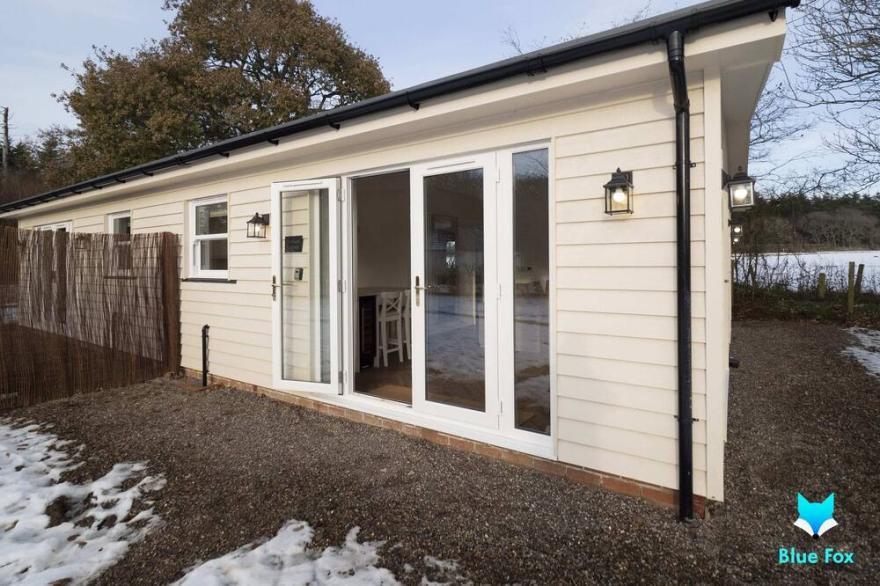 Orchard Cottage - Cosy countryside retreat