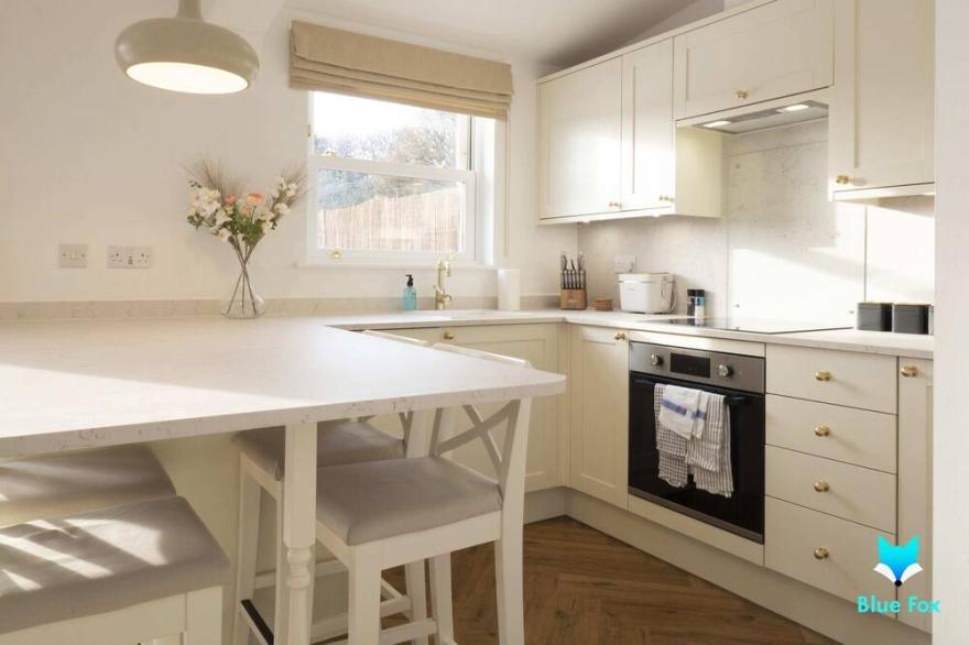 Orchard Cottage - Cosy countryside retreat