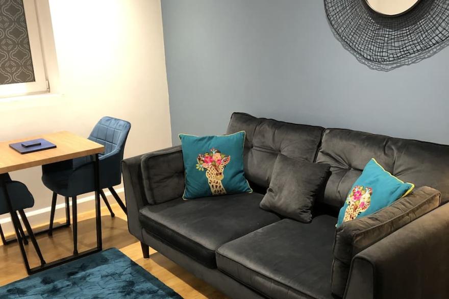 Beautiful and stylish apartment with free parking