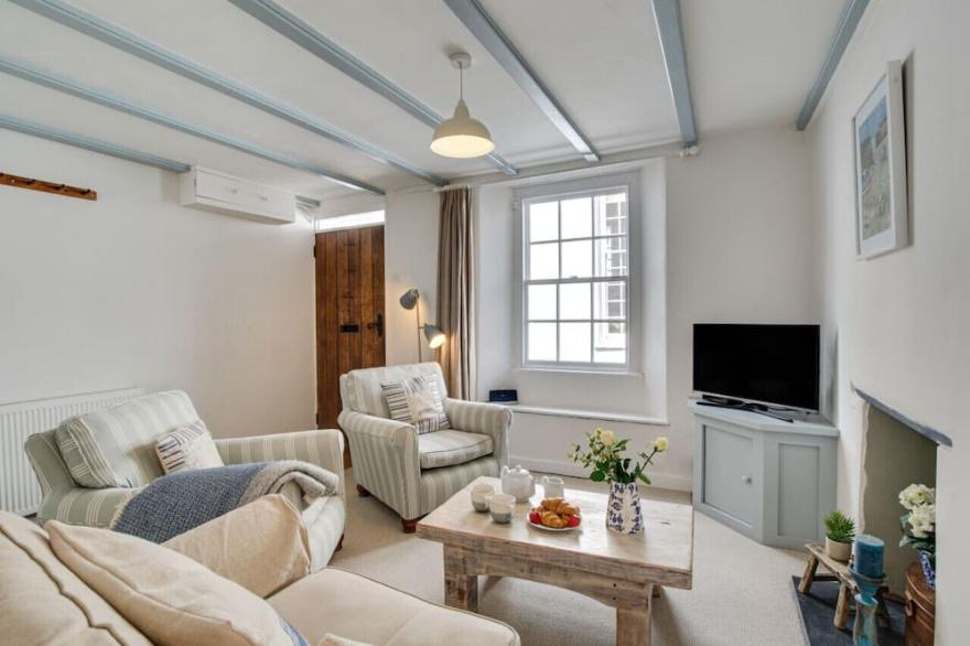 2 Browns Hill - Two Bedroom House, Sleeps 5