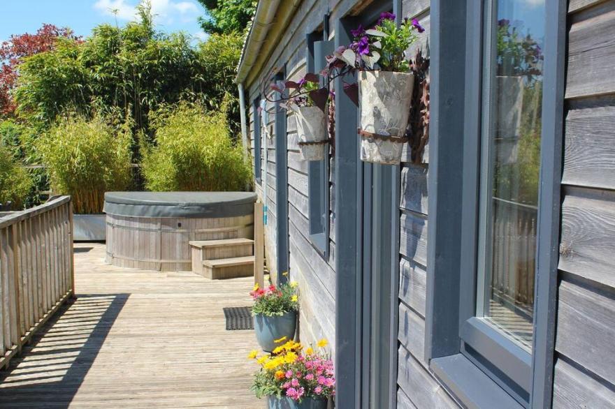 2 bedroom accommodation in Liskeard