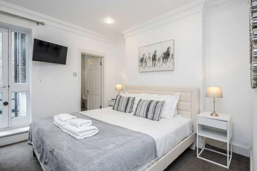Beautiful Apartment Next To Covent Garden Market
