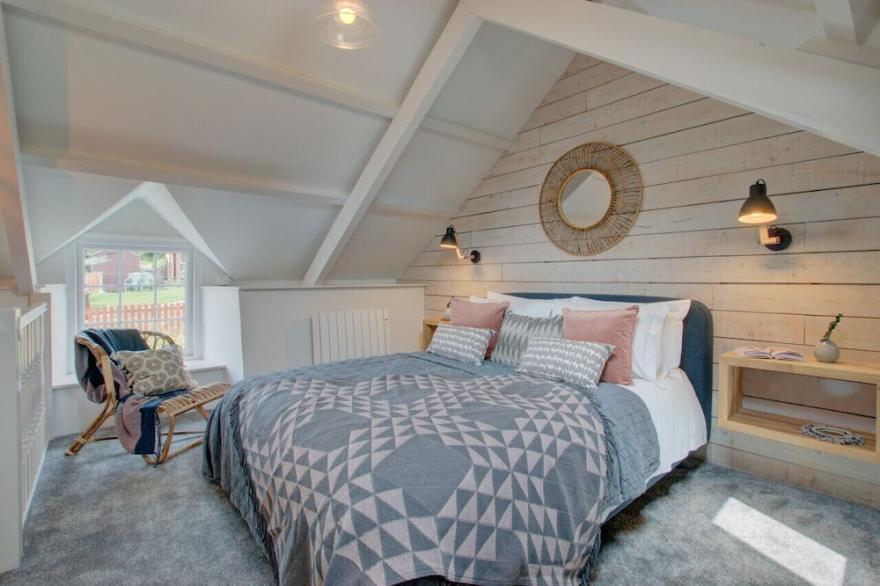 Radfords Cottage - One Bedroom House, Sleeps 2
