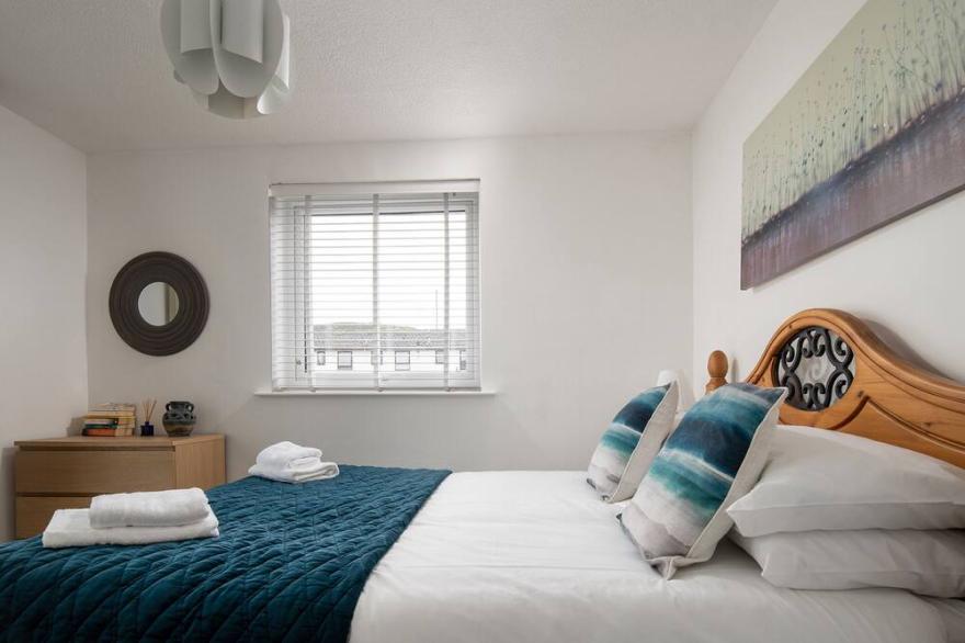 Rivage Deganwy - Three Bedroom Apartment, Sleeps 6