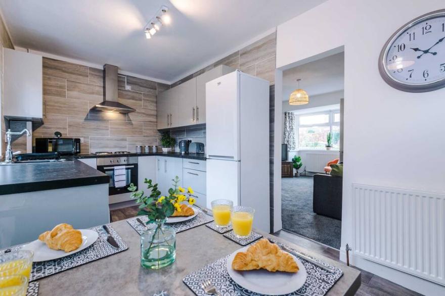 Lavender Stays - Mill Field House; Wi-Fi, 7 Guests