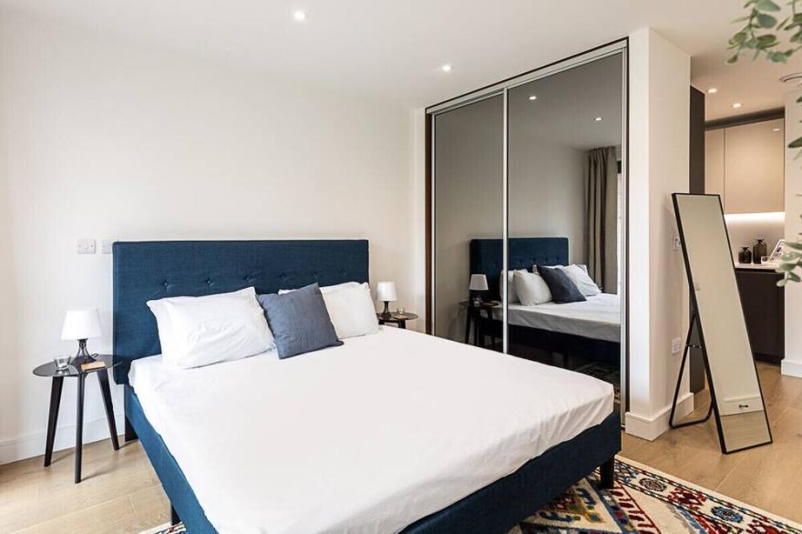 Gorgeous Studio Flat