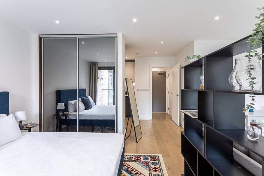 Gorgeous Studio Flat