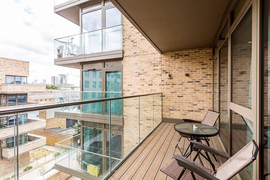 Gorgeous Studio Flat