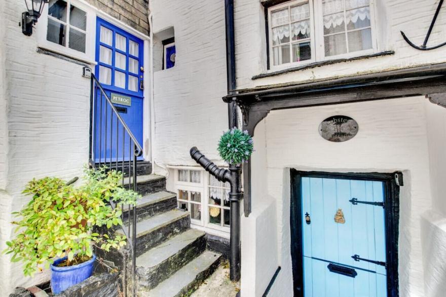 Petroc - Three Bedroom House, Sleeps 6