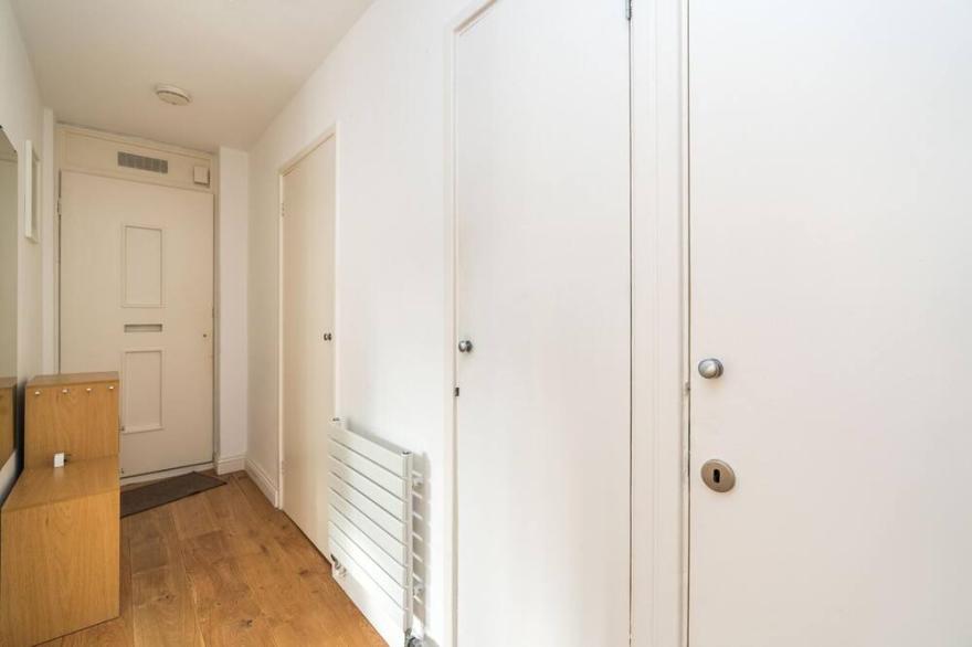 Super 1BD Garden Flat Islington London