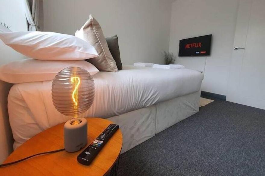 Northcote 1 (Sleeps 4)