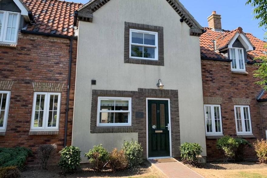 Family TIdes -  a cottage that sleeps 6 guests  in 2 bedrooms