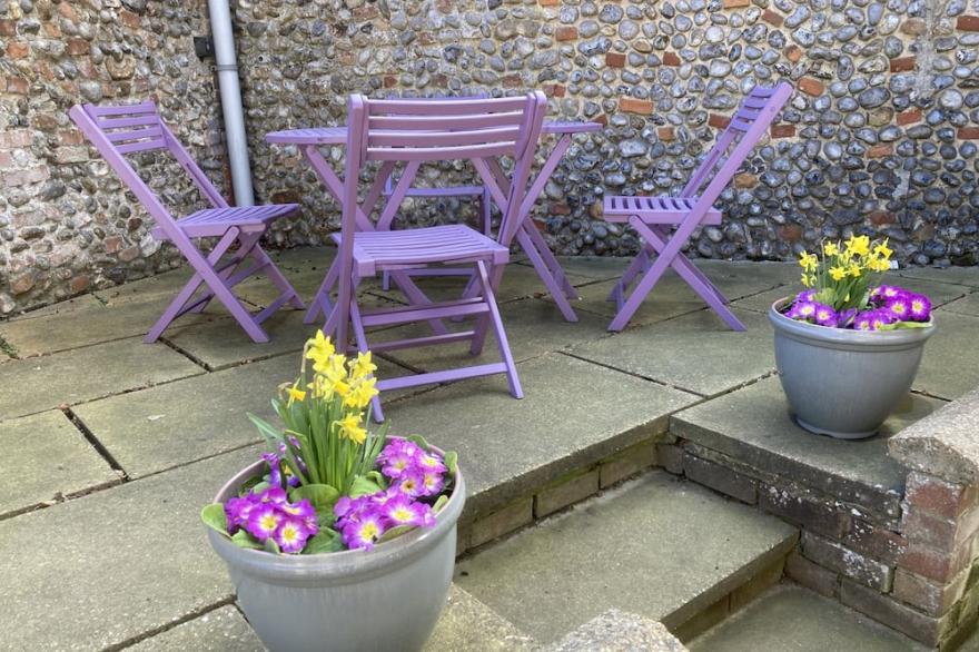 Special offer!<br>April 30th - May 4h <br>ONLY £80/night<br>free Parking , Dog friendly