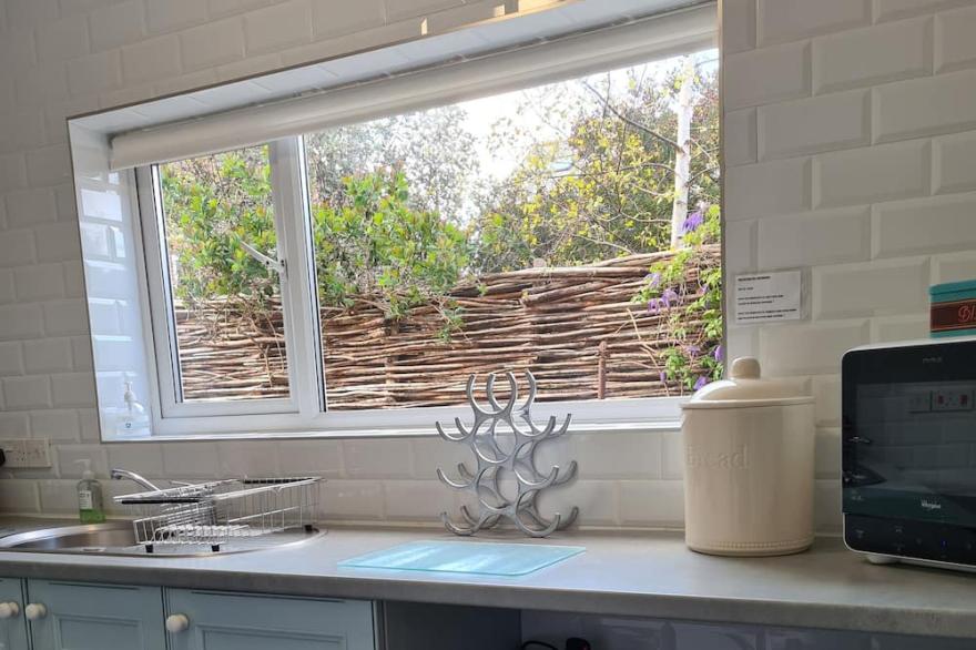 Wells-next-the-Sea. Quiet accommodation close to the Harbour and shops.