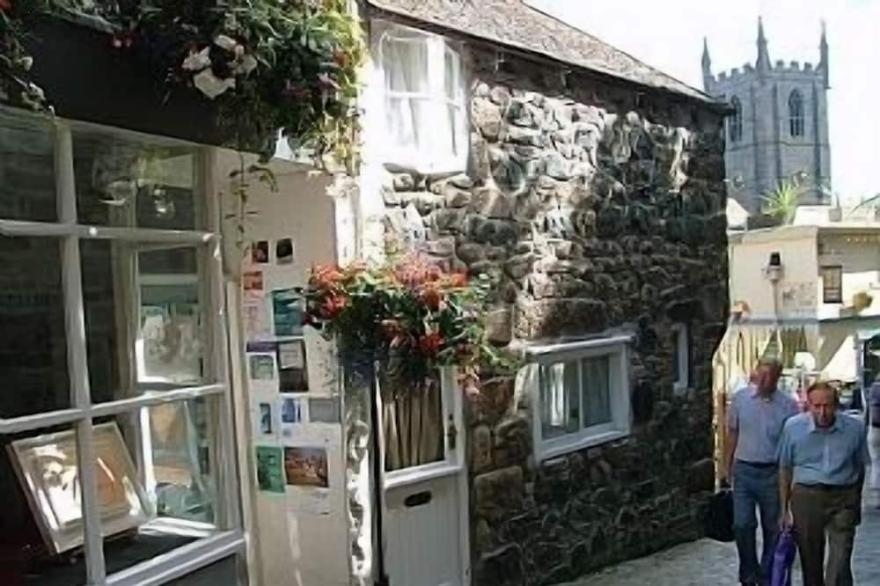 17th Century Cottage In St Ives, Cornwall. Sleeps 2 With Parking!