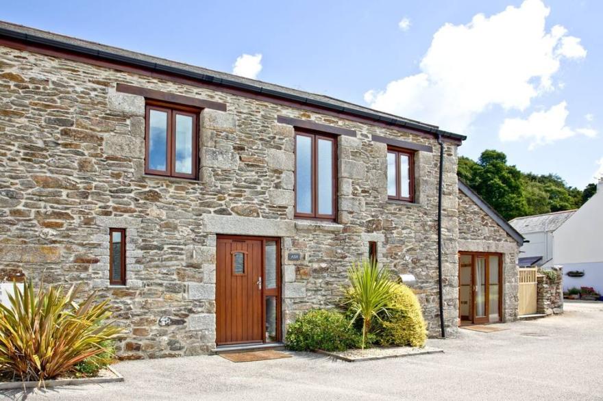 Ash Barn -  a cottage that sleeps 5 guests  in 2 bedrooms