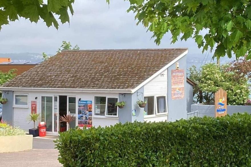 3 bedroom accommodation in Brixham, Torbay