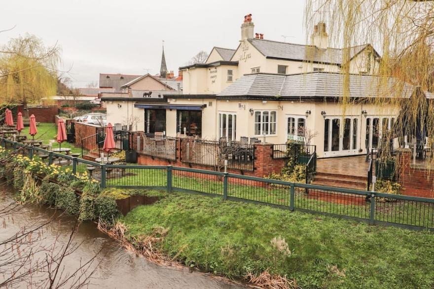 THE COTTAGE  @ THE COACH HOUSE, pet friendly in Rossett