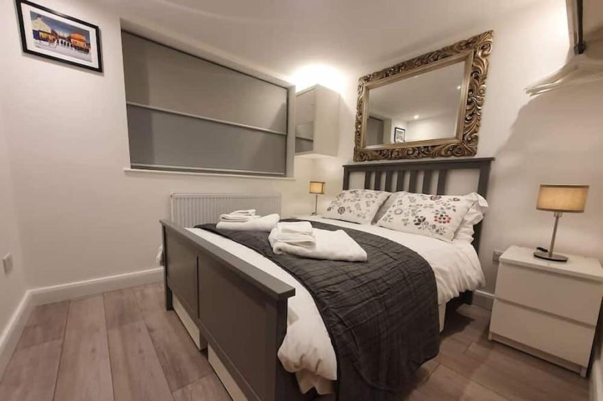 Luton Town Centre Executive Apartment