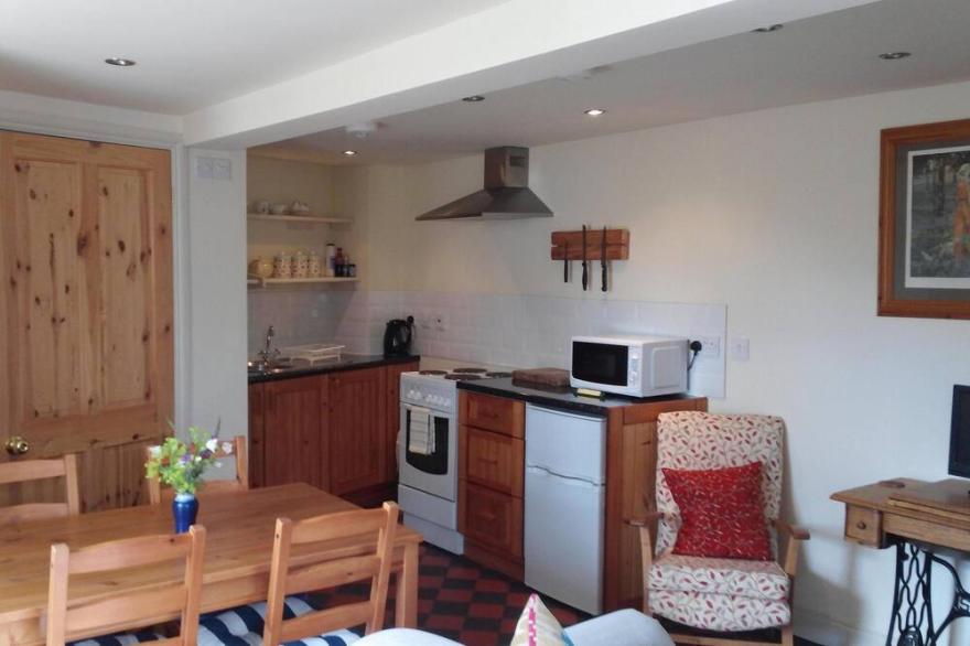 Cottage in Pocklington Near York With Log Burner, Wi Fi And Off Street Parking