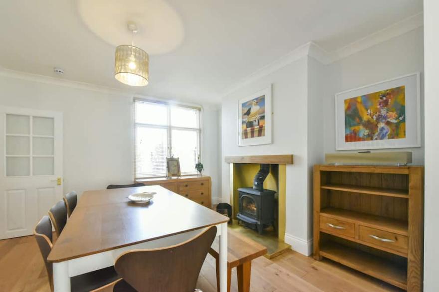 Large traditional house in the heart of old Staithes with outside courtyard.