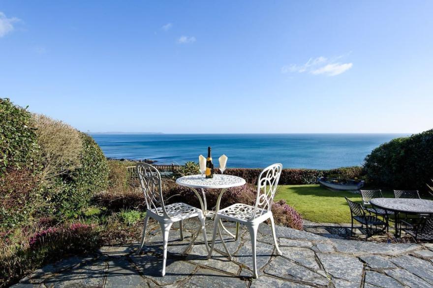 Lovely bungalow with fabulous views