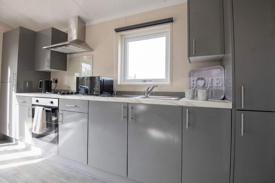 1 bedroom accommodation in Kilwinning