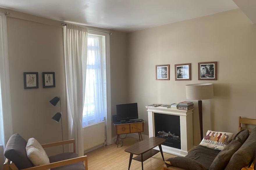 1 Bed Victorian flat  In  Fitzrovia//Oxford St/Covent Garden a short walk away