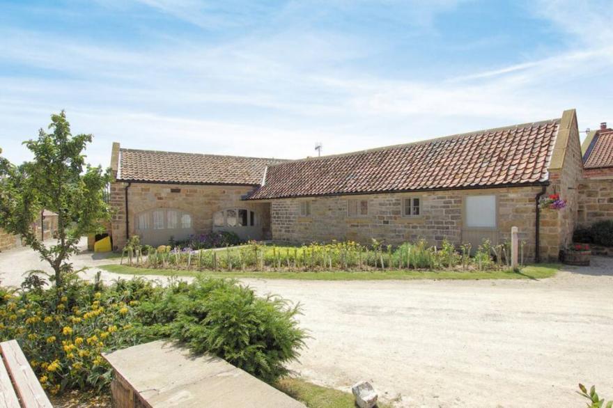 4 bedroom accommodation in Scalby, Scarborough