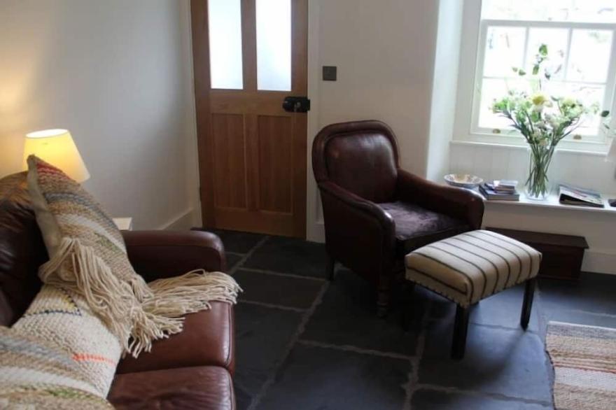BECK STEPS 1, romantic, luxury holiday cottage in Grasmere