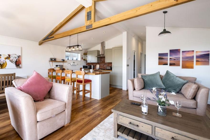 Edge of Padstow, 2 bedroom luxury lodge, 2 parking lots