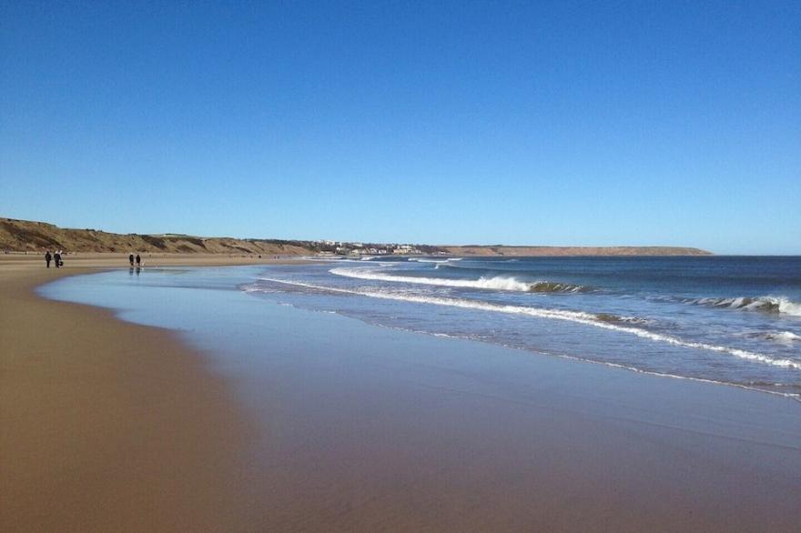 Kittiwake Cottage Filey - The Bay / Sleeps 5/Leisure facilities/Beach/Wi-Fi