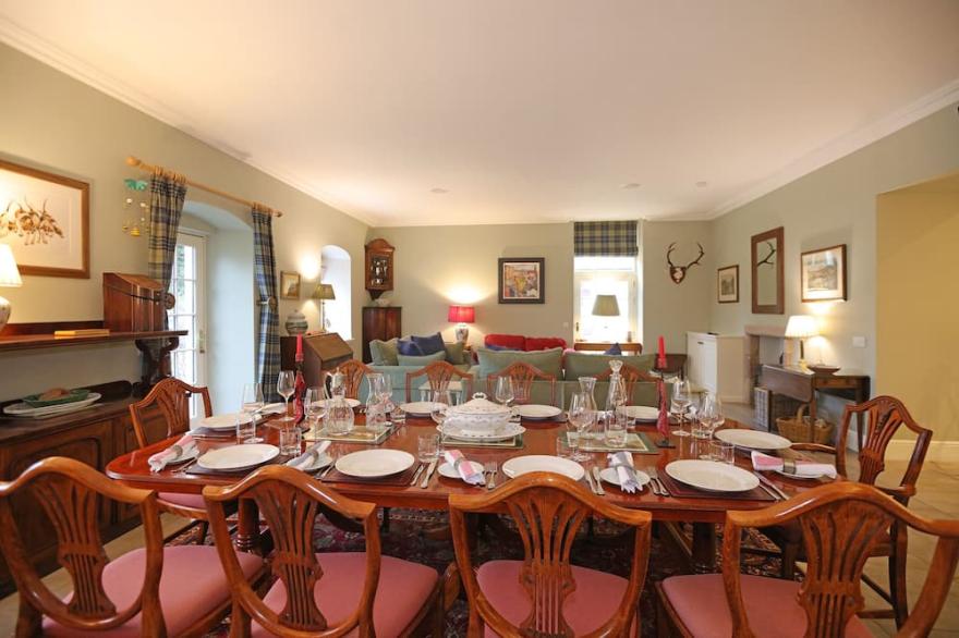 Georgian coach house in private location, 5 minutes from  North Berwick
