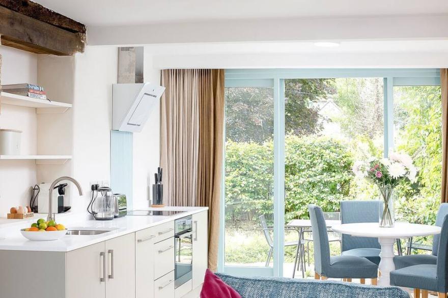1 bedroom accommodation in Old Sodbury, near Bristol