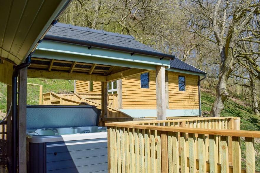 3 bedroom accommodation in Stanner, near Kington