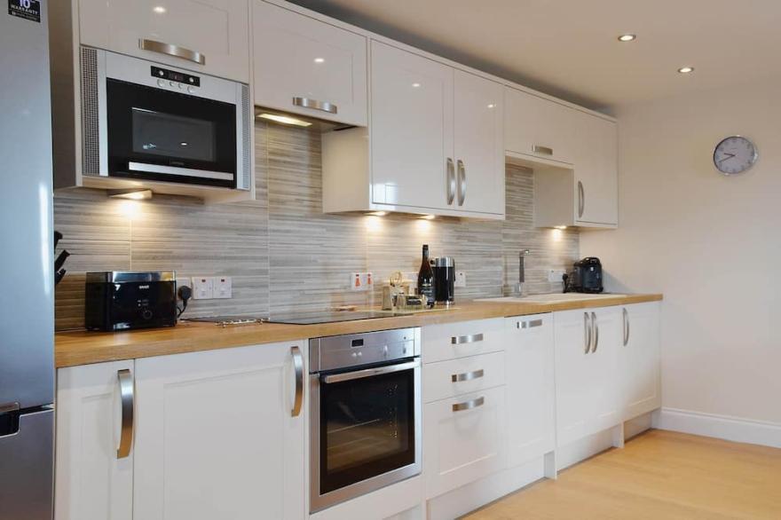 2 bedroom accommodation in Minish near Lochmaddy, Isle of North Uist