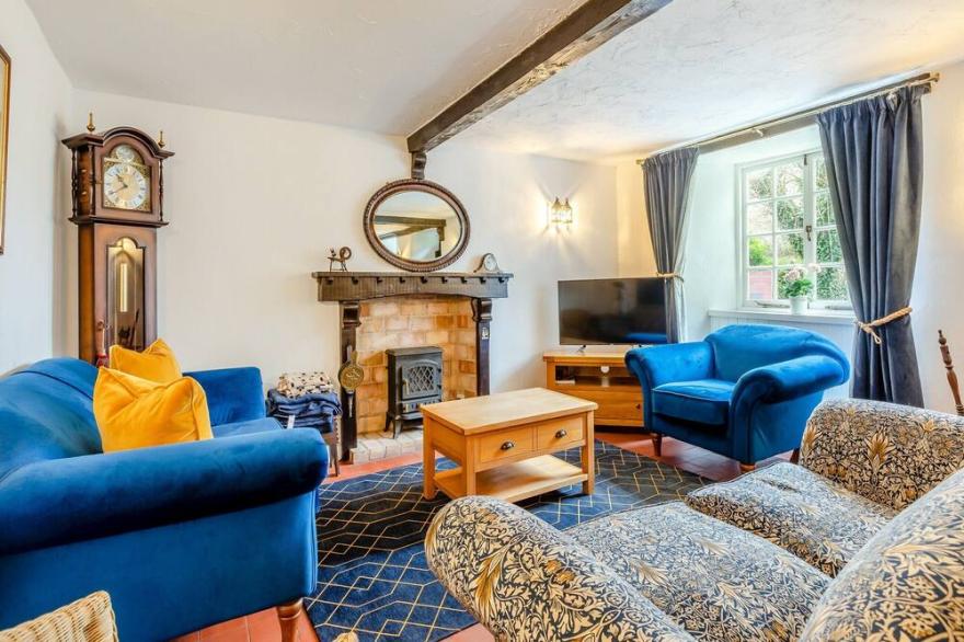 3 bedroom accommodation in Torquay