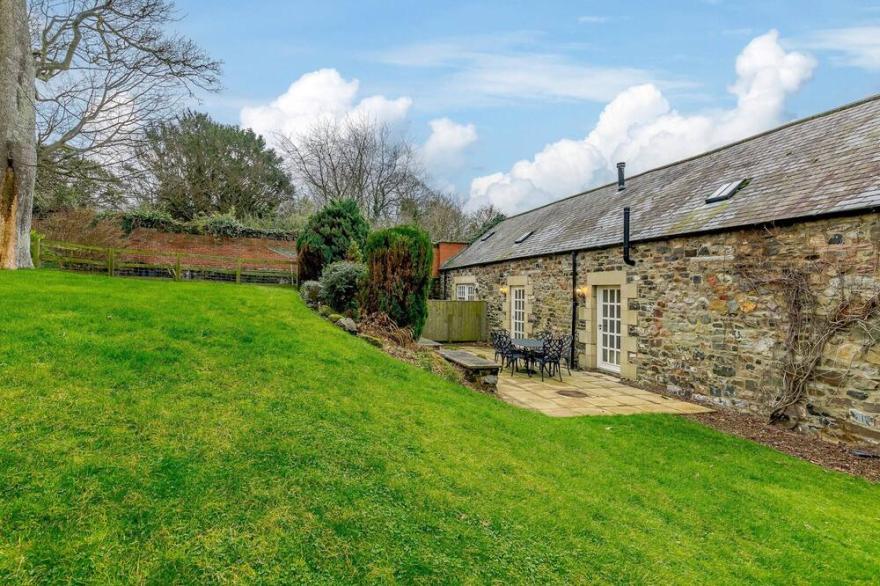 3 bedroom accommodation in Bamburgh