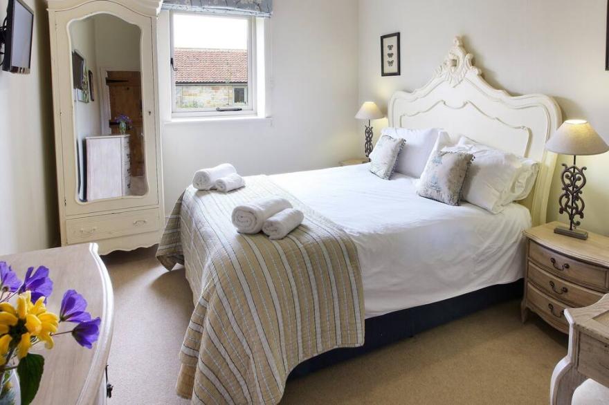 3 bedroom accommodation in Scalby, Scarborough