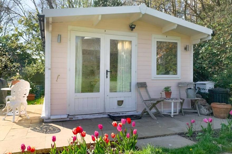 1 bedroom accommodation in Frant, Tunbridge Wells