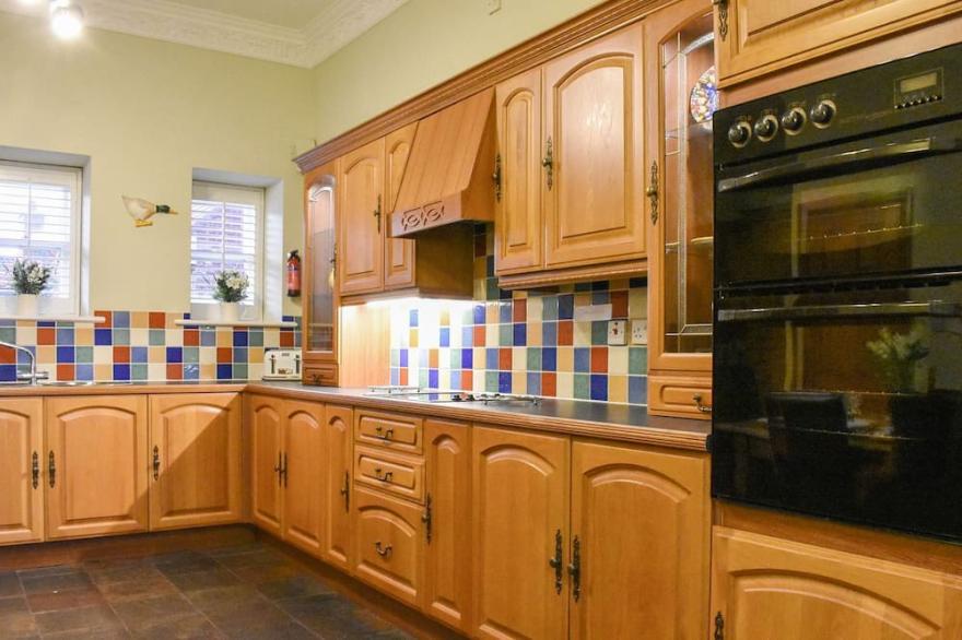 4 bedroom accommodation in Whitby