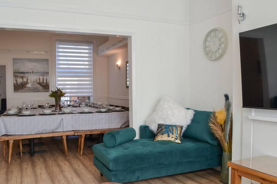 11 bedroom accommodation in Bridlington