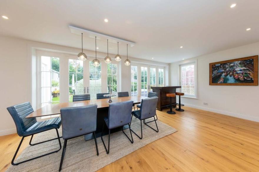 NEW Stunning 3BD Family Retreat Tunbridge Wells