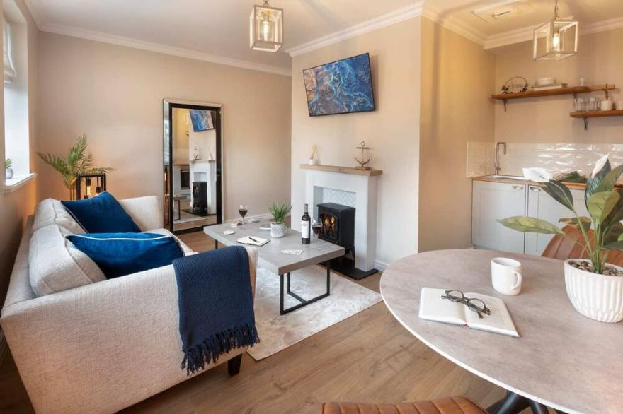 Windermere Central - Lake District Escape for Two