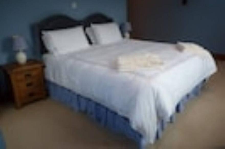 Lovely converted barn with plenty of space for relaxing