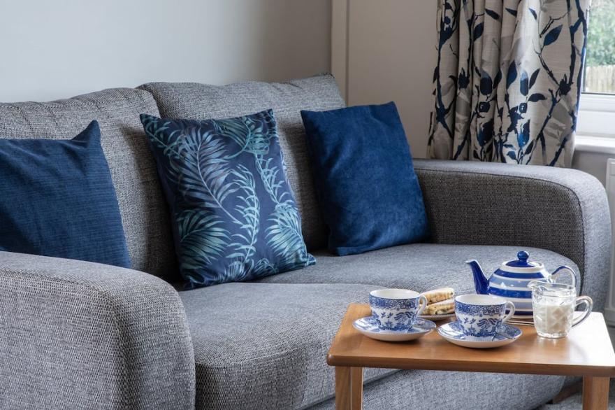 Dog friendly with enclosed garden and parking just outside Tenby