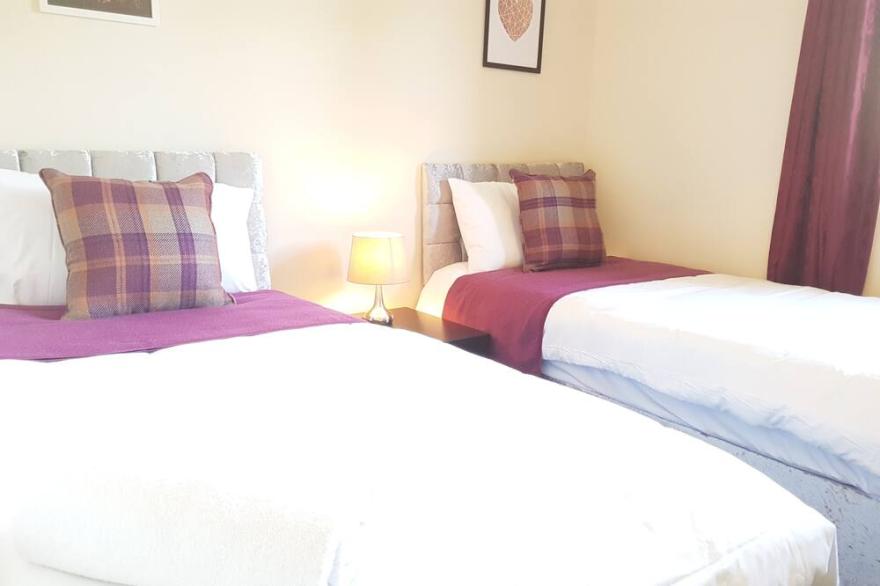 Vokes House Sleeps 7 and Parking