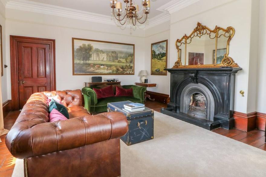 HALL GARTH, family friendly, with open fire in Leven Near Beverley