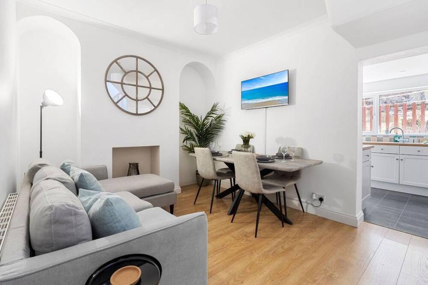 City Reach - Accommodation provided by STAYTOR