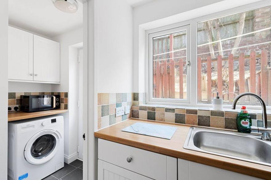 City Reach - Accommodation provided by STAYTOR